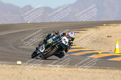 media/Oct-07-2023-CVMA (Sat) [[f84d08e330]]/Race 13 500 Supersport-350 Supersport/